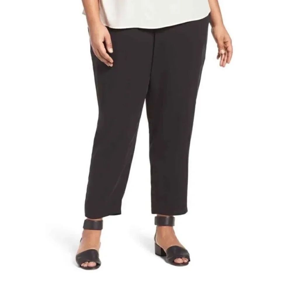 NWT Tahari Tapered Loose Fit Pull On Trousers